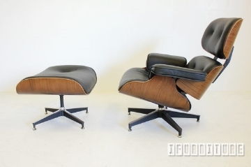 Picture of Eames Lounge Chair Replica *Italian Leather