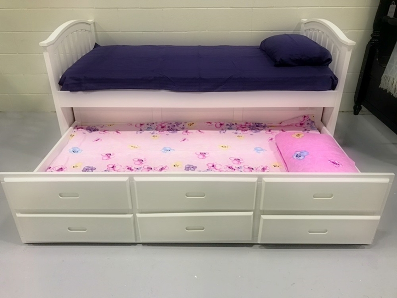 Picture of Marino twin / trundle bed with drawers