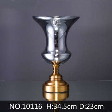 Picture of Medium Amber Glass Decorative Vase--#10116