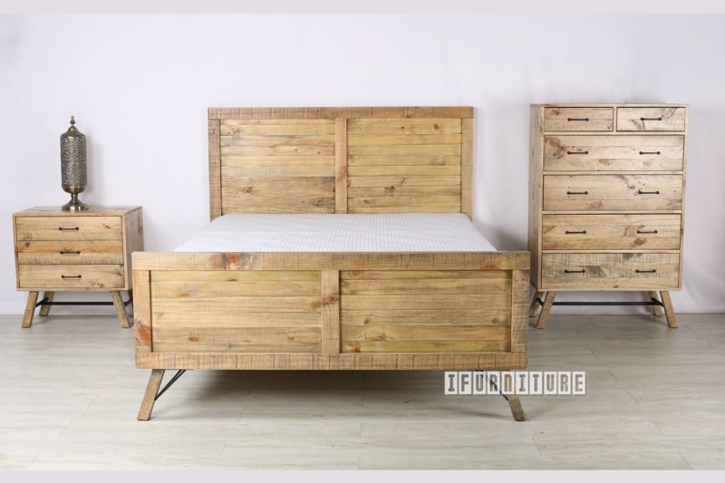 Picture of CLIFTON 3PC Combo in Queen Size *Solid Pine