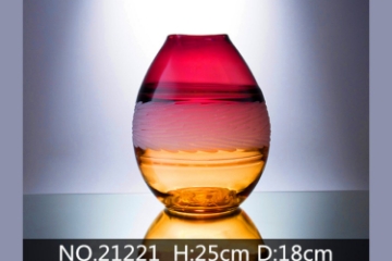 Picture of Small Sunset Glass Table Vase - #21221