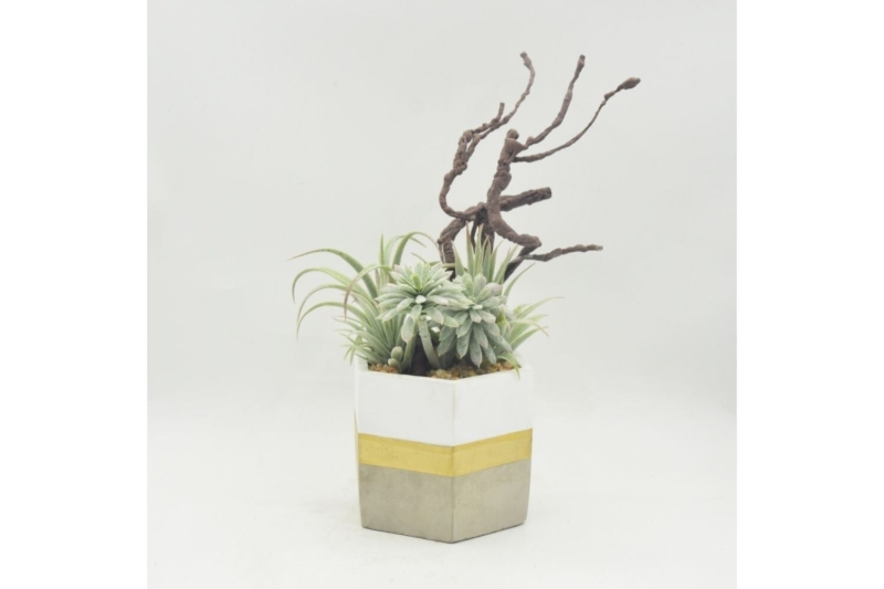 Picture of ARTIFICIAL PLANT 281 with Vase (8" x 11")