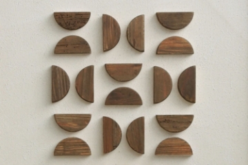 Picture of DD8701 Solid Reclaimed Wood Wall Art (24.4" x 32.2")