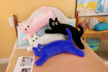 Picture of DOPAMINE Cat Plush Cushion (Multiple Colors)