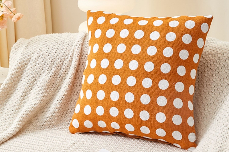 Picture of BUBBLE Flower Loop Yarn Cushion with Inner (17.7" x 17.7") - Orange