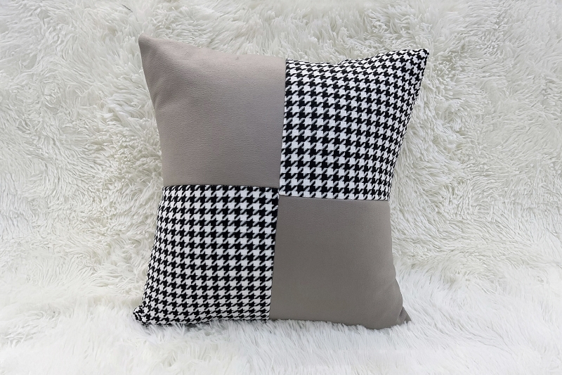 Picture of SQUARE Houndstooth Cushion with Inner (17.7" x 17.7") - Light Brown