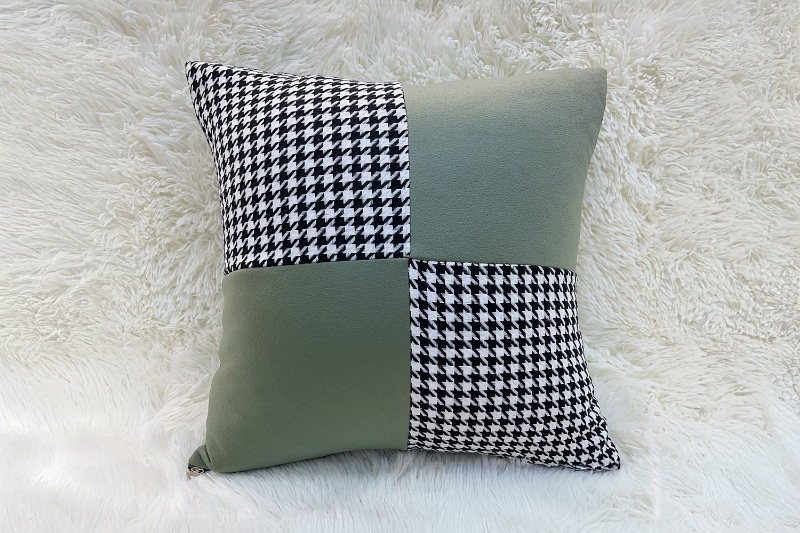 Picture of SQUARE Houndstooth Cushion with Inner (17.7" x 17.7") - Dark Green