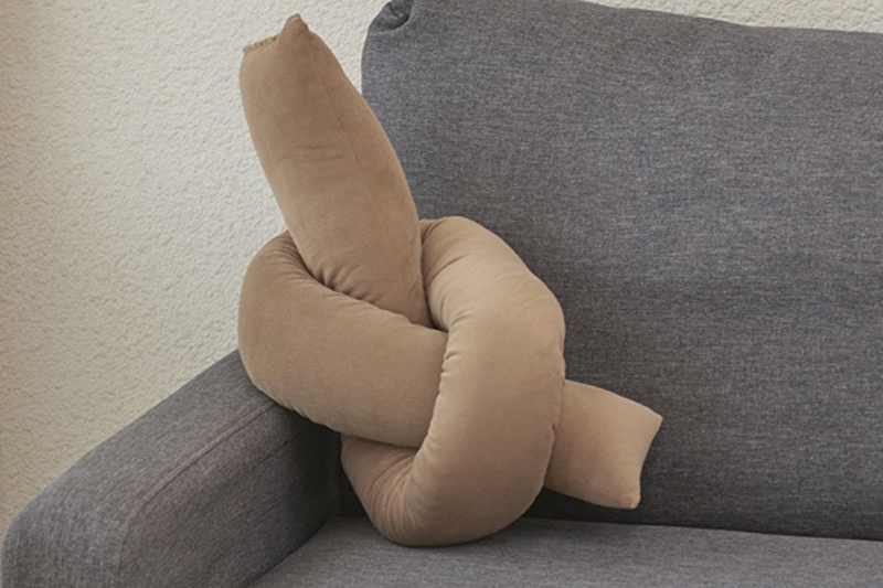 Picture of 375-005 Decorative Knot Cushion (63"x5")