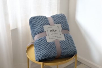 Picture of Soft Pineapple Grid Blanket Multiple Colours (78.5"x59")